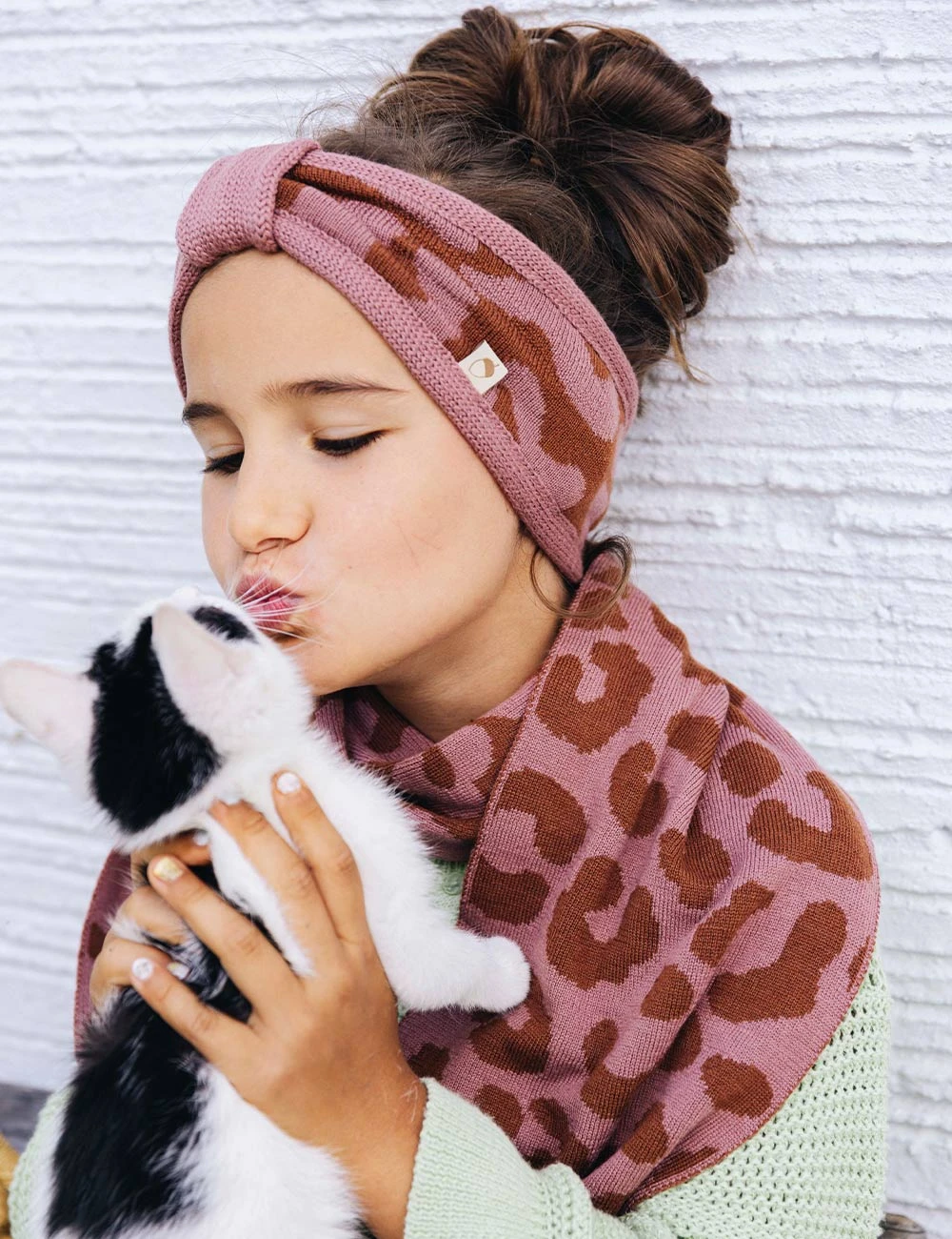 Oh Chapo Bio Merino Stirnband "Ella" MiniMe In LEO Rose Braun 3 Oh Chapo Bio Merino Stirnband "Ella" MiniMe In LEO Rose Braun