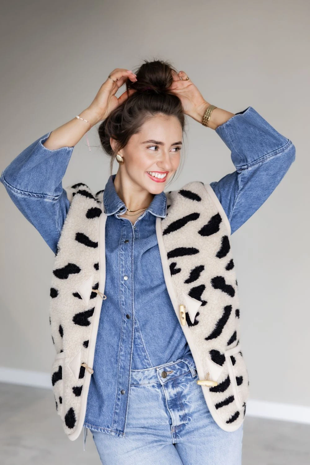 Alwero Erwachsenen Wollweste Alpen Adult "Special Edition" Leo Gepard 5 Alwero Erwachsenen Wollweste Alpen Adult "Special Edition" Leo Gepard – Bild 3