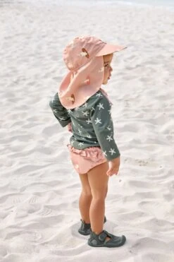 LÄSSIG Lässig UV Shirt Langarm Unisex In Oliv Mit Seesternen -Babybekleidungs geschäft 1431021675 00 3