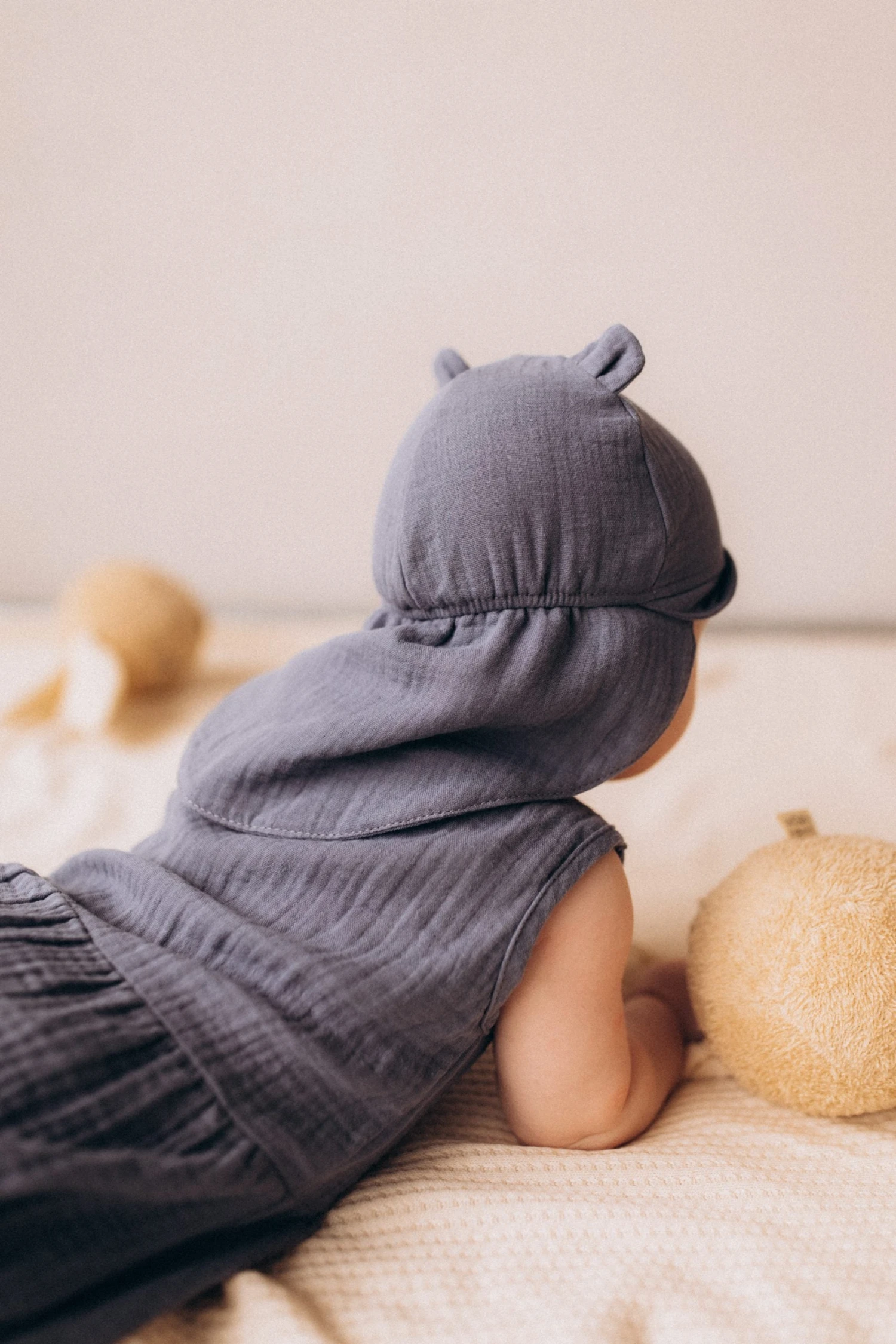 Wooly Organic Bio Musselin Sonnenhut In Light Blu