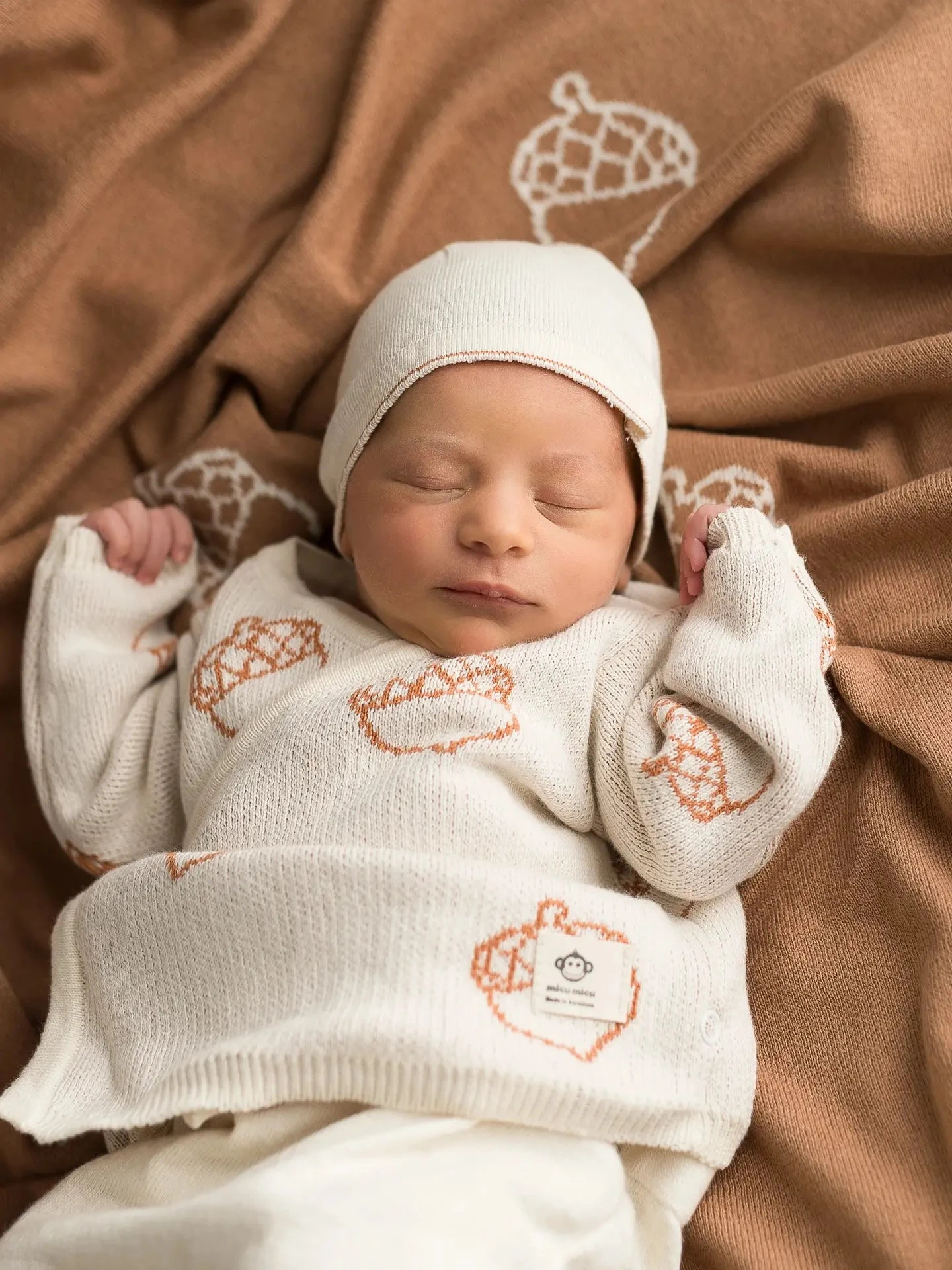 Micu Micu Newborn Strickset Unisex "Eichel" Ecru 5 Micu Micu Newborn Strickset Unisex "Eichel" Ecru – Bild 3