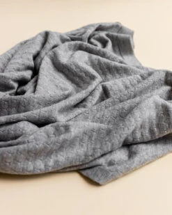 Hvid Merino Babydecke "Frankie" Grey Melange -Babybekleidungs geschäft 52ef40 2850febd73644ba5a041f2601fdda4a4 mv2