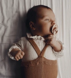 Hene Design Strumpfhose Mit Trägern Caramel -Babybekleidungs geschäft 52ef40 37b002edf07d46b5b30c955b777fb5c0 mv2