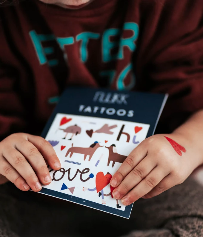 Nuukk Kinder Tattoos "love" 4 Nuukk Kinder Tattoos "love" – Bild 2