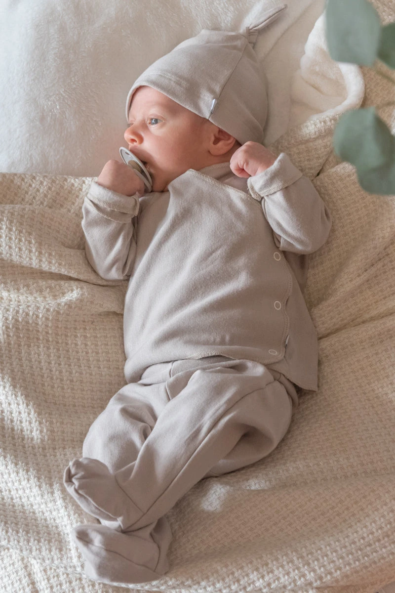 Bio Bambus Erstlingsmütze In Verschiedenen Farben 4 Bio Bambus Erstlingsmütze In Verschiedenen Farben – Bild 2