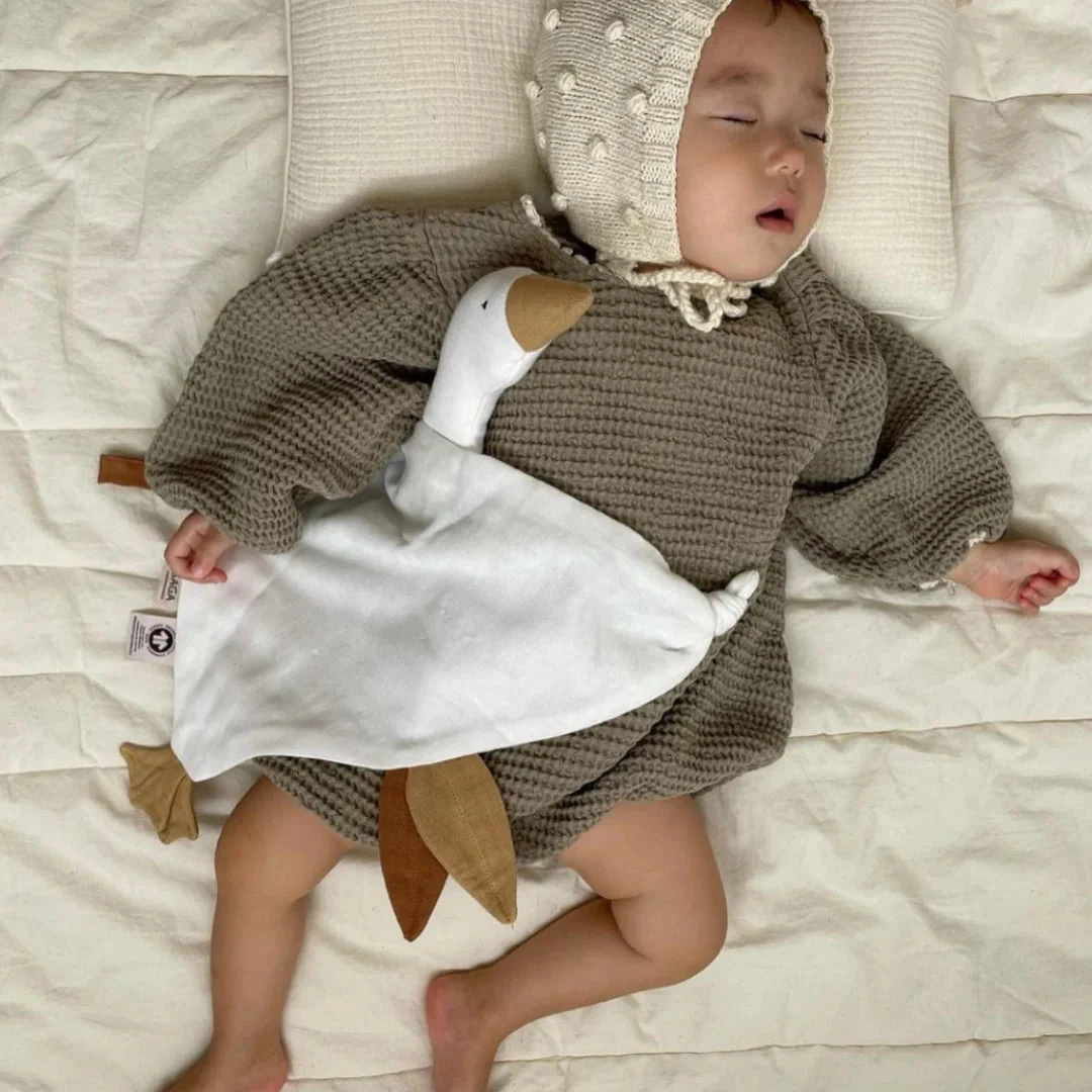 Saga Copenhagen Kuscheltuch "Gans" Creme 4 Saga Copenhagen Kuscheltuch "Gans" Creme – Bild 2