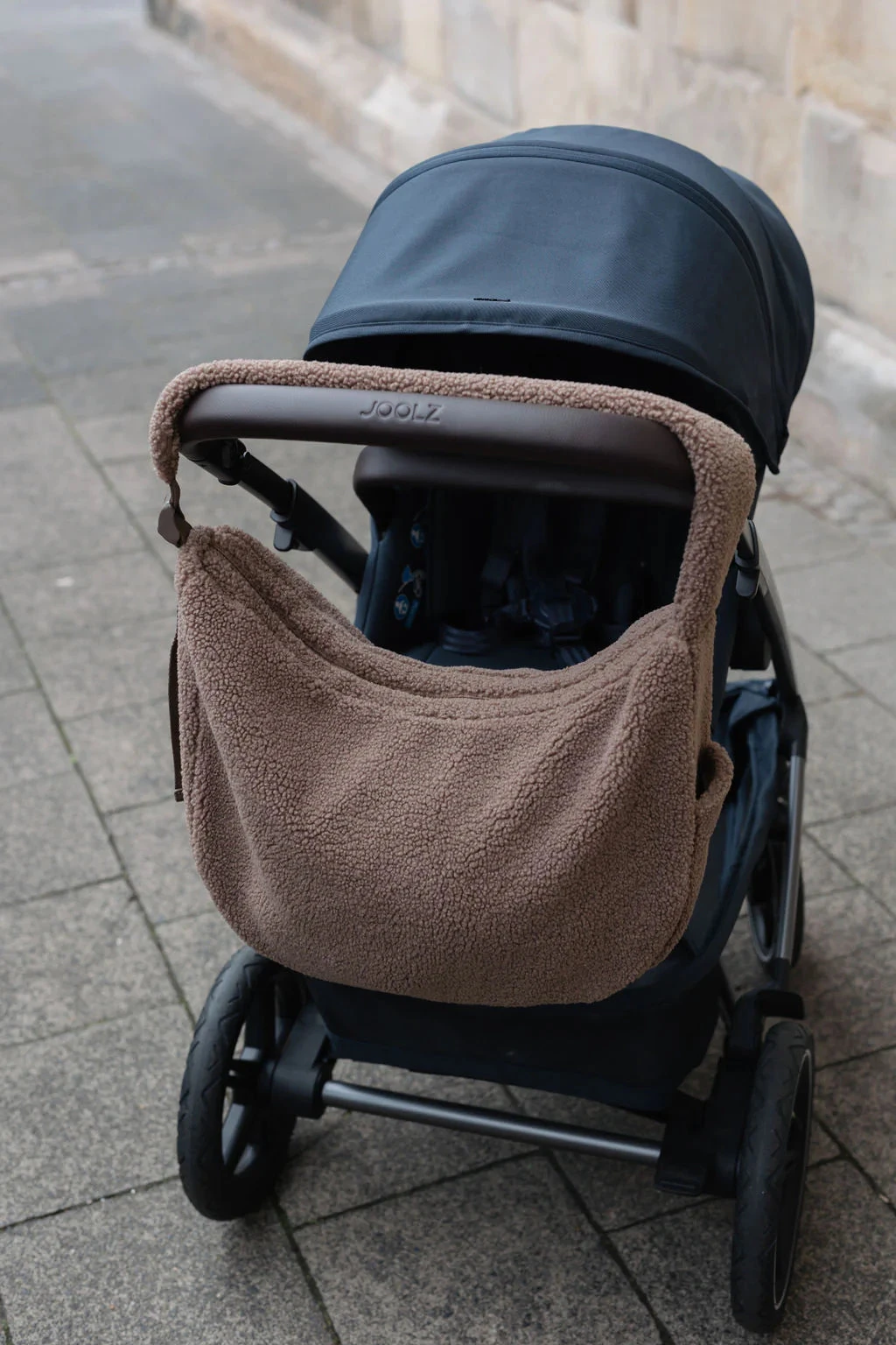 Lukkily Mombag Wickeltasche Teddy Stone Verstellbar 5 Lukkily Mombag Wickeltasche Teddy Stone Verstellbar – Bild 3