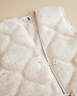 Alwero Erwachsenen Wollweste Onion Special Edition In Beige 14 Alwero Erwachsenen Wollweste Onion Special Edition In Beige -Babybekleidungs geschäft 9410B812 F60F 4BD9 8A9B 836A8A98302A