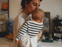 Lille Toni Merino Mitwachsender Babystrampler Blau Weiss Gestreift