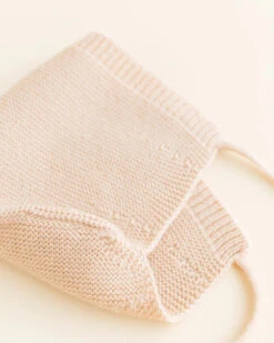 Hvid Merino Erstlingsmuetze Bonnet Verschiedene Farben 17 Hvid Merino Erstlingsmuetze Bonnet Verschiedene Farben -Babybekleidungs geschäft BONNETNEWBORNOAT2 15404027804378 1296x d2bbc360 382f 4791 943c ccf9e7692311