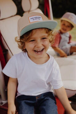 Hello Hossy "Cool Kids Only" Cap MiniMe Sandy 18 Hello Hossy "Cool Kids Only" Cap MiniMe Sandy -Babybekleidungs geschäft HH Juillet23 0198 b58a4bec 718c 4777 9d75 fc143378b317