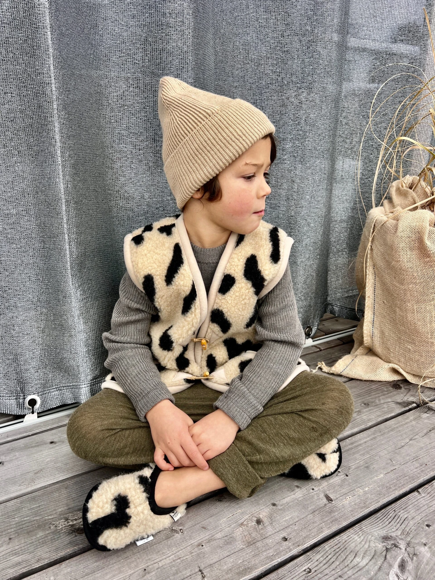 Alwero Kinder Bio Wollweste LEO Gepard 16 Alwero Kinder Bio Wollweste LEO Gepard – Bild 14