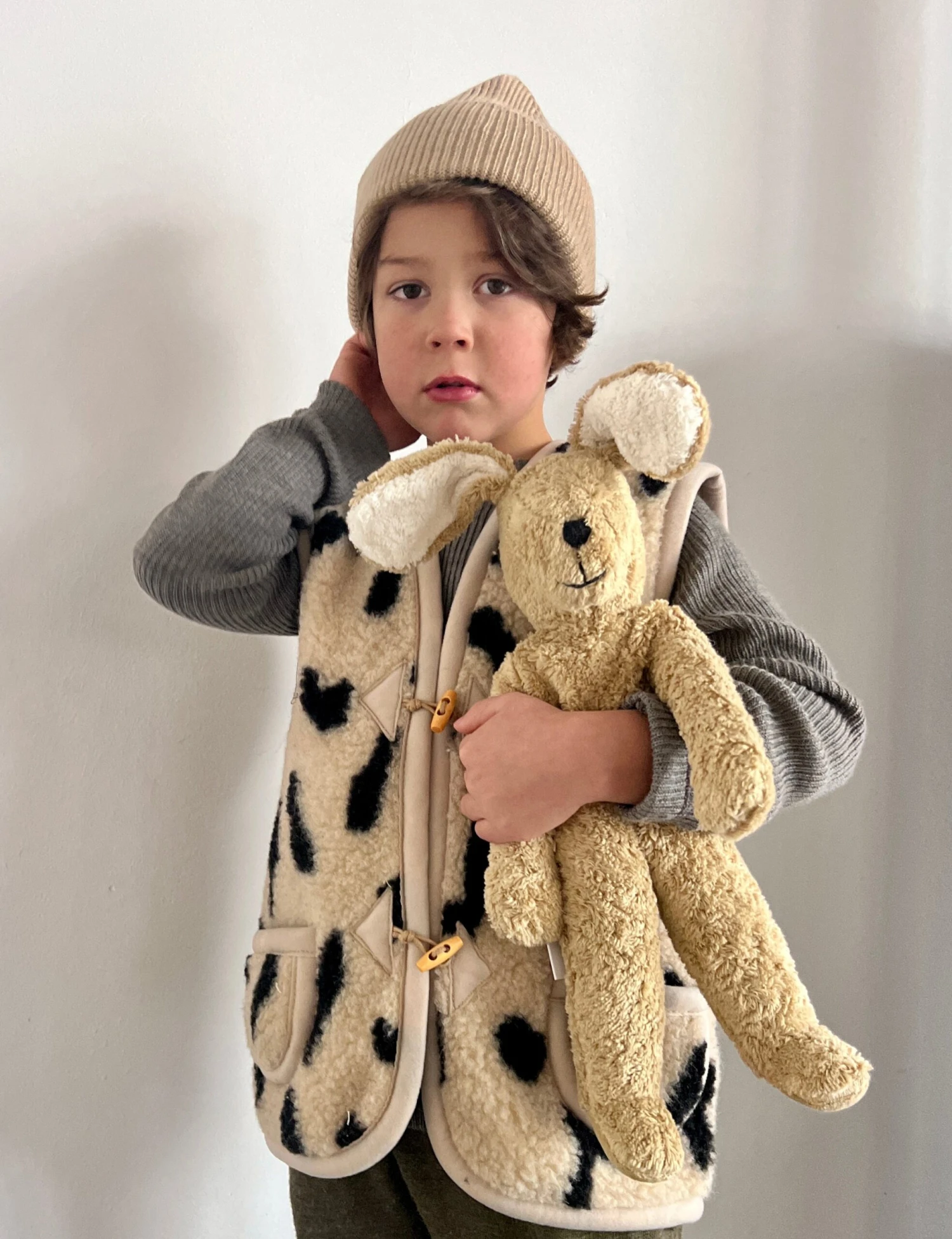 Alwero Kinder Bio Wollweste LEO Gepard 7 Alwero Kinder Bio Wollweste LEO Gepard – Bild 5