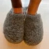 Alwero Bio Woll Hausschuhe Unisex Erwachsene Slipper Anthrazit 1 Alwero Bio Woll Hausschuhe Unisex Erwachsene Slipper Anthrazit -Babybekleidungs geschäft IMG 41562