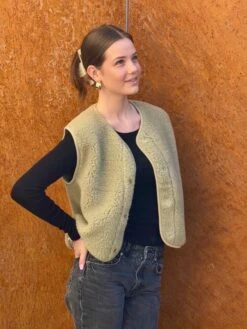 Alwero Erwachsenen Wollweste "TYB" Pistacchio