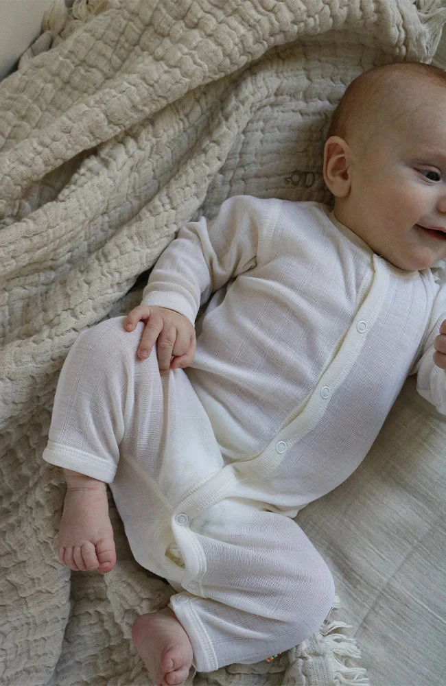 Joha Wolle Seider Einteiler Elfenbein 4 Joha Wolle Seider Einteiler Elfenbein – Bild 2