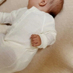 Joha Merino Erstlings Schlafsack Ecru -Babybekleidungs geschäft IMG 6142