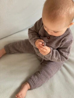 Copenhagen Colors Merino Kimono Versch. Farben 14 Copenhagen Colors Merino Kimono Versch. Farben -Babybekleidungs geschäft MERINOCROSSOVERCARDIGANWHOLEPATTERNNATURALMELANGE3