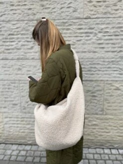 Lukkily Mombag Wickeltasche Off-white 10 Lukkily Mombag Wickeltasche Off-white -Babybekleidungs geschäft MombagoffwhiteWickeltasche