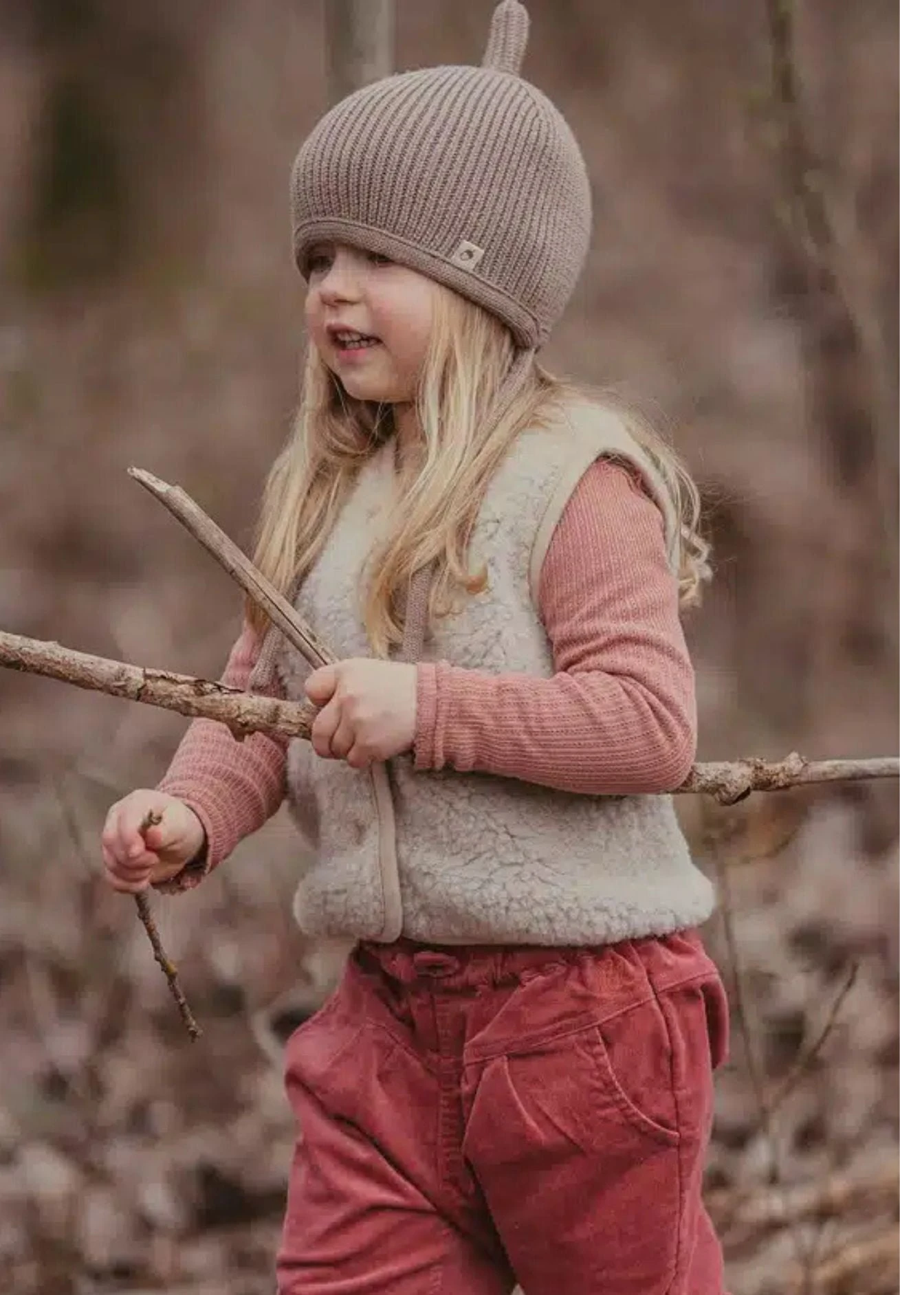 Alwero Kinder Bio Wollweste "Tyb Junior" Light In Sand Brown 4 Alwero Kinder Bio Wollweste "Tyb Junior" Light In Sand Brown – Bild 2