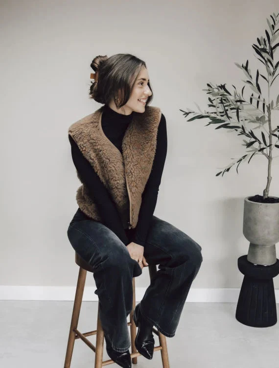 Alwero Erwachsenen Wollweste "Light POS" Panther Camello 4 Alwero Erwachsenen Wollweste "Light POS" Panther Camello – Bild 2