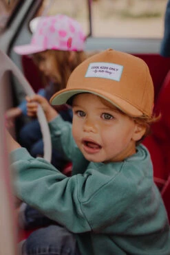 Hello Hossy "Cool Kids Only" Cap MiniMe Peanut 13 Hello Hossy "Cool Kids Only" Cap MiniMe Peanut -Babybekleidungs geschäft casquette mini peanut hellohossy mouflette 4