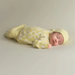 Micu Micu Newborn Strickset Biobaumwolle Zickzack Sanftes Gelb