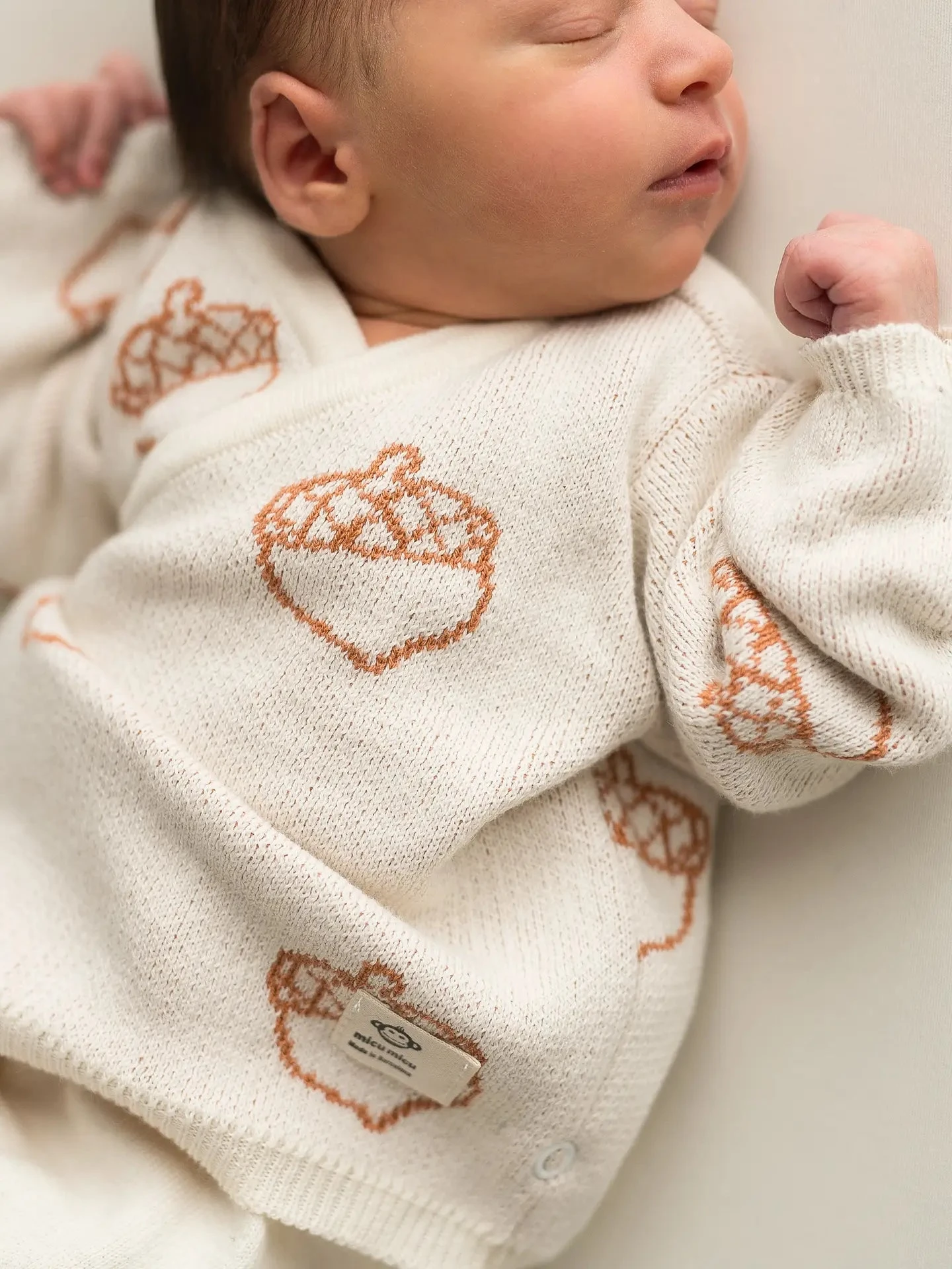 Micu Micu Newborn Strickset Unisex "Eichel" Ecru 7 Micu Micu Newborn Strickset Unisex "Eichel" Ecru – Bild 5