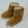 Baby Bio Fellschuhe Mit Klettverschluß In Versch. Farben 2 Baby Bio Fellschuhe Mit Klettverschluß In Versch. Farben -Babybekleidungs geschäft fellschuhe naturfell bio cognac 3e39a508 7603 4abc b2f0 af9957d66936