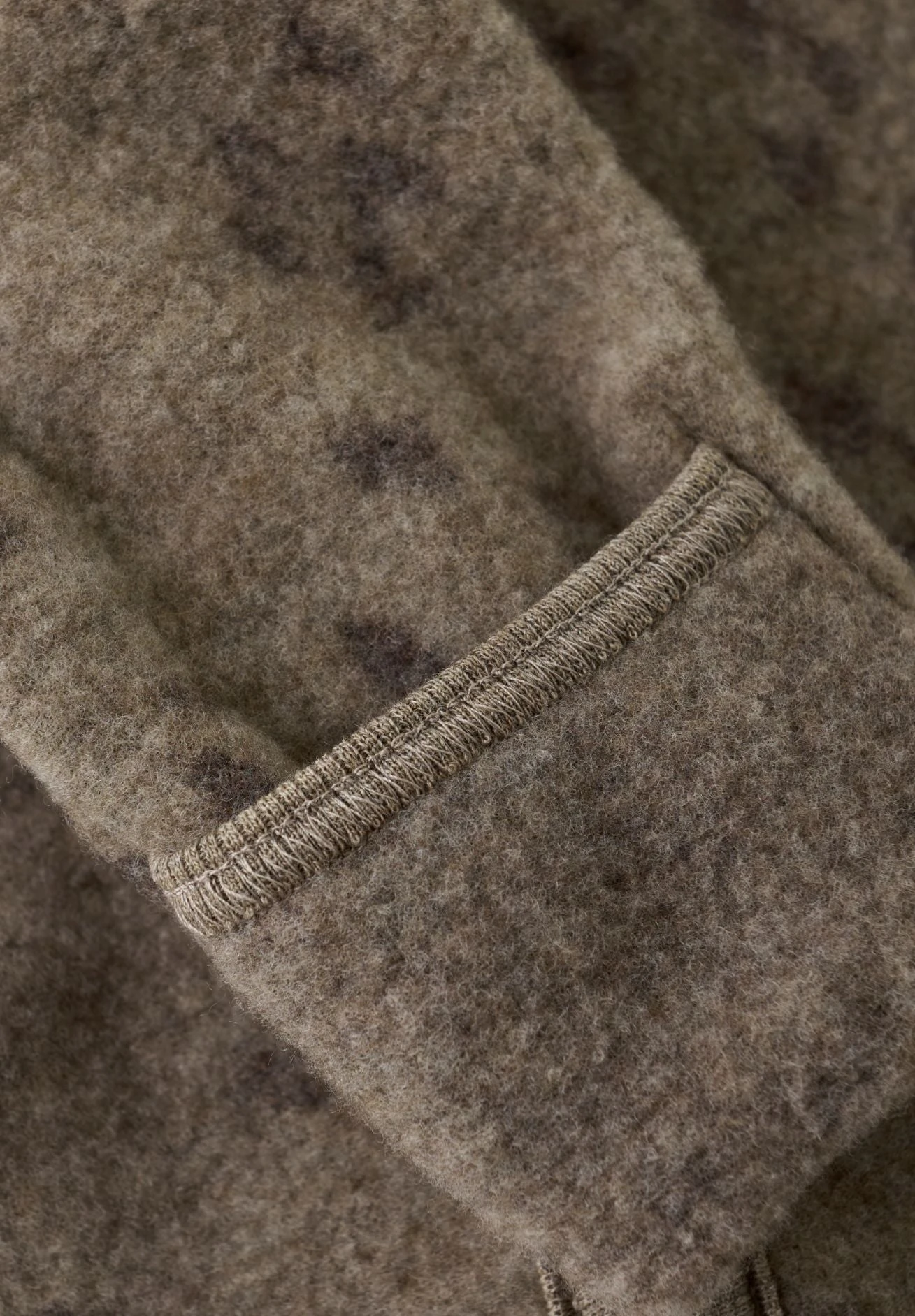 Huttelihut Wollfleece Overall Savanna Melange Muster 5 Huttelihut Wollfleece Overall Savanna Melange Muster – Bild 3