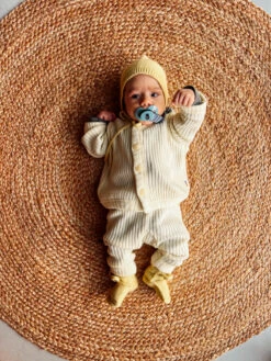 Joha Merino Woll Strickhose Ecru 9 Joha Merino Woll Strickhose Ecru -Babybekleidungs geschäft lio coucou natur 122 32300a07 834a 4900 9d03 a9ebb8e0c8fa