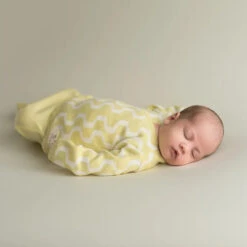 Micu Micu Newborn Strickset Biobaumwolle Zickzack Sanftes Gelb 17 Micu Micu Newborn Strickset Biobaumwolle Zickzack Sanftes Gelb -Babybekleidungs geschäft micumicu babyset strickset neugeborenenset biobaumwolle