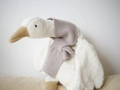 Lille Toni Merino Schal "Alma" Mitwachsend Zum Binden Versch. Farben 10 Lille Toni Merino Schal "Alma" Mitwachsend Zum Binden Versch. Farben -Babybekleidungs geschäft schalalmacreme