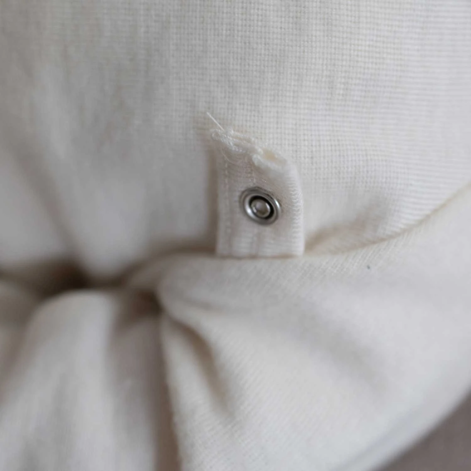 Lilano Baby Wolle Seide Wickelshirt Natur 4 Lilano Baby Wolle Seide Wickelshirt Natur – Bild 2